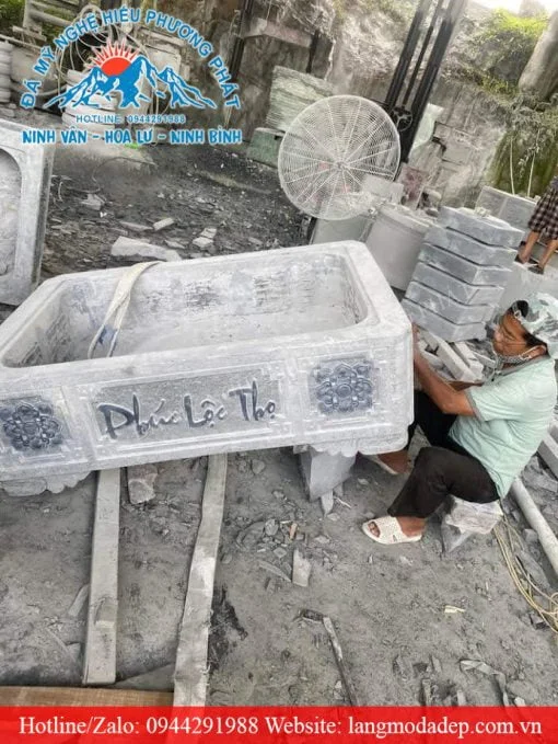 Chậu cảnh đá tự nhiên mã số 03