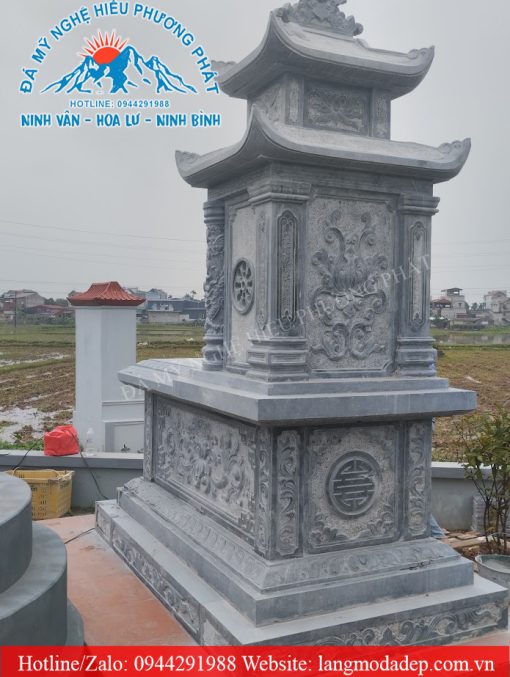 Lăng thờ cánh đá xanh đen